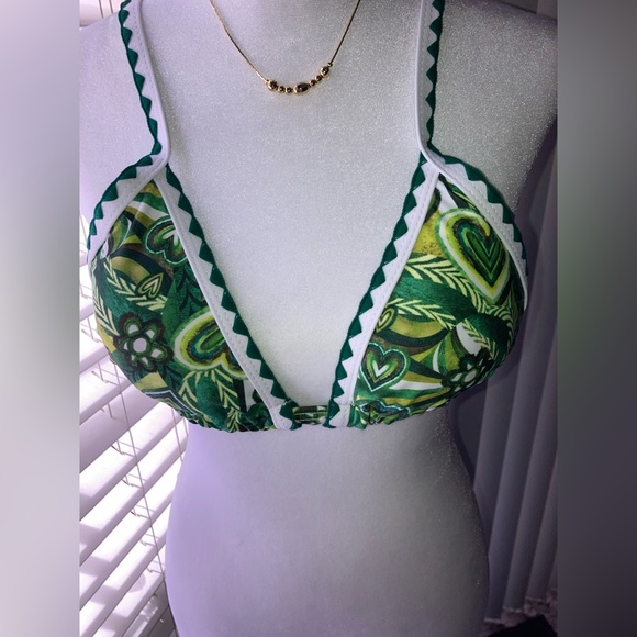 NEW Embroidered Straps Green Floral V-neck Adjustable padded Bikini TOP Large - Picture 4 of 15